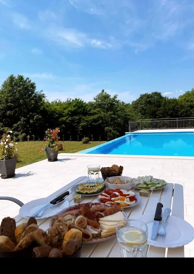 Villa Heaven Green Pazin 0*,  Croatia