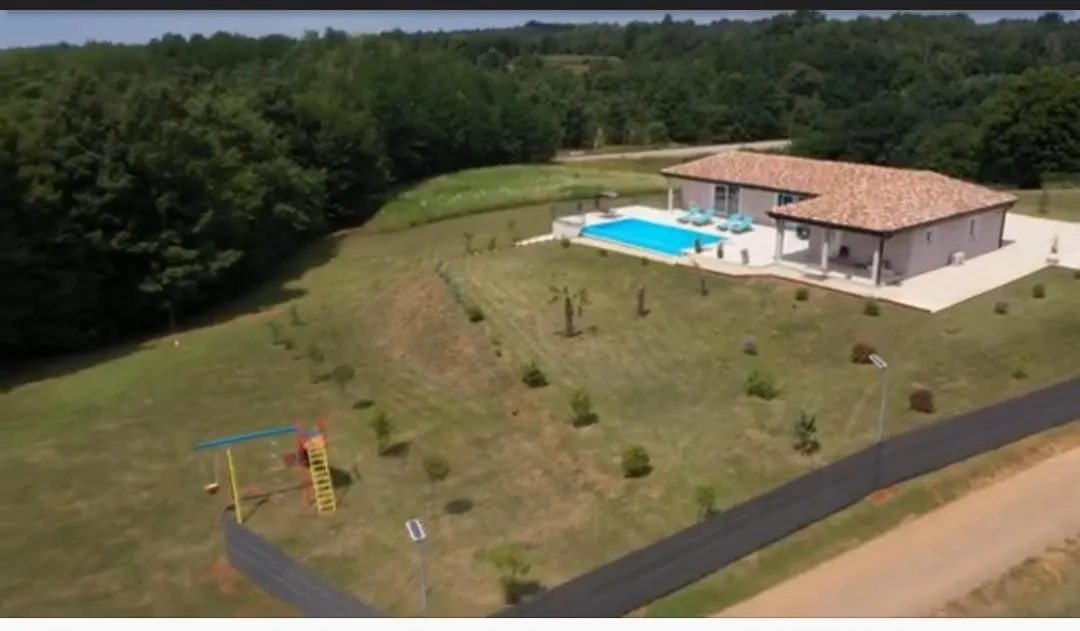 Villa Heaven Green  Pazin