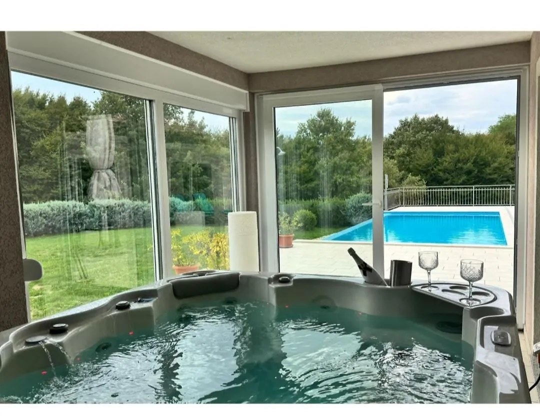 Villa Heaven Green